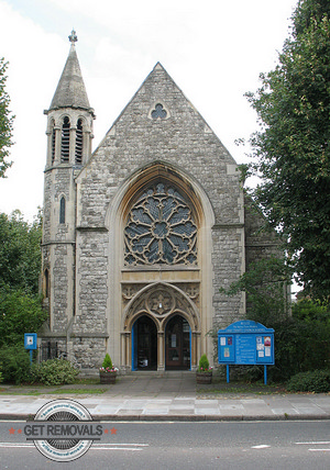 Castelnau-holy-trinity-church