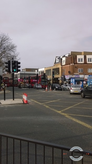 Turnpike-Lane-Traffic